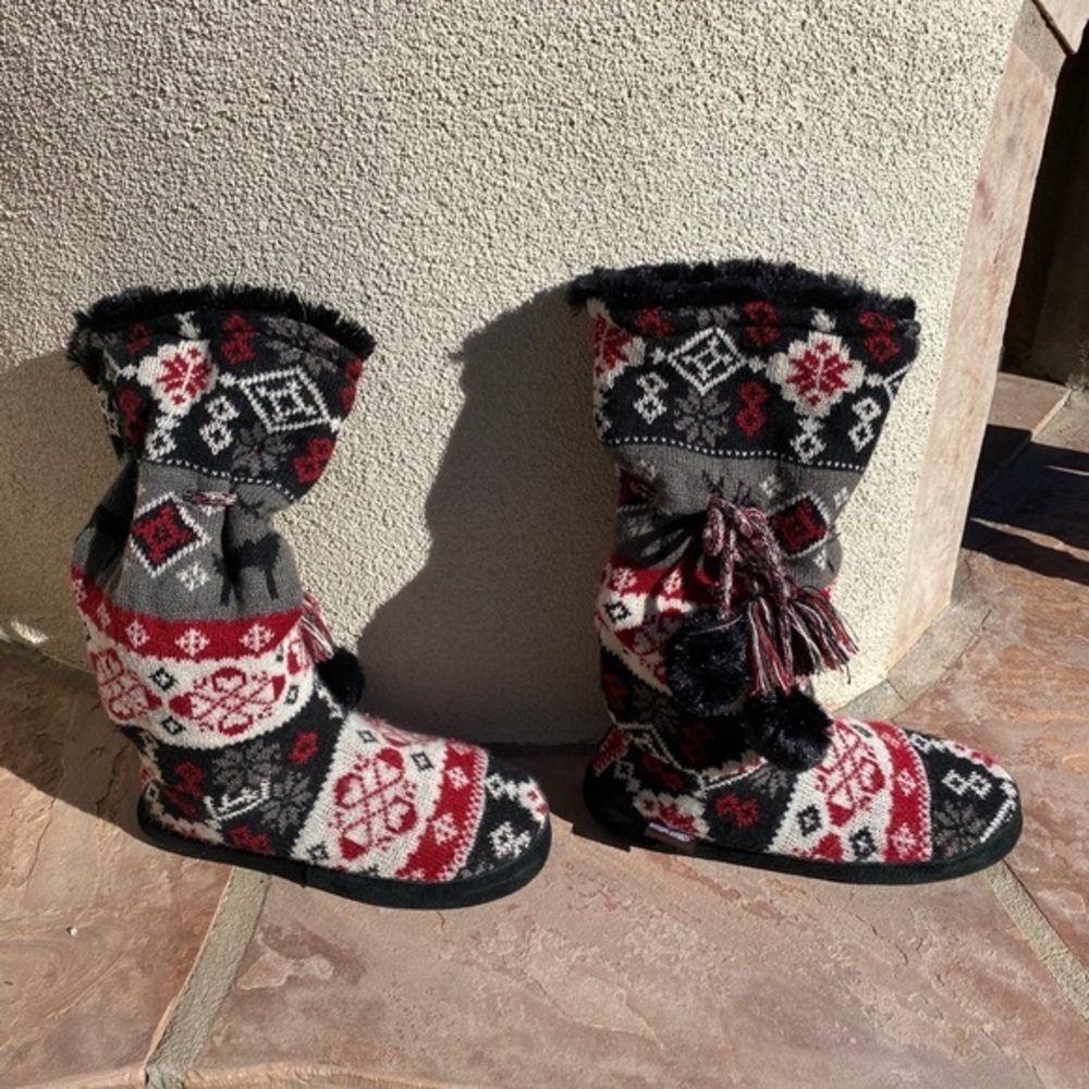 Muk Luks Gracie Boot High Top Slipper Ladies 8-9